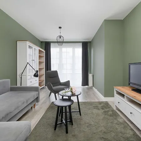 Cozy With A Balcony Near Parks And The Partynice Racetrack By Renters * Wrocław